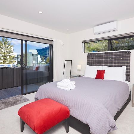 Central Spa Escape Studio - F1 Apartment Queenstown Bagian luar foto